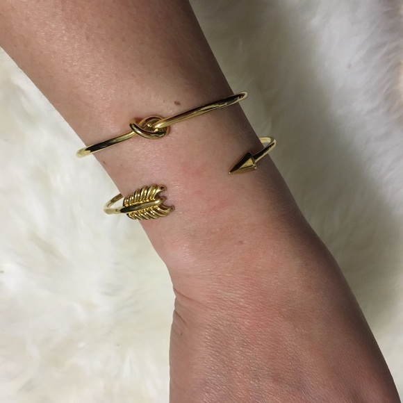 Stella & Dot Gilded Arrow Cuff - Picture 2 of 5